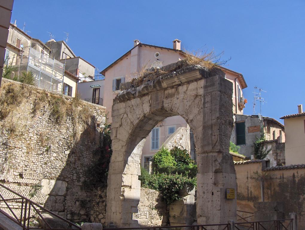 Sofia Διαμέρισμα Terracina Εξωτερικό φωτογραφία